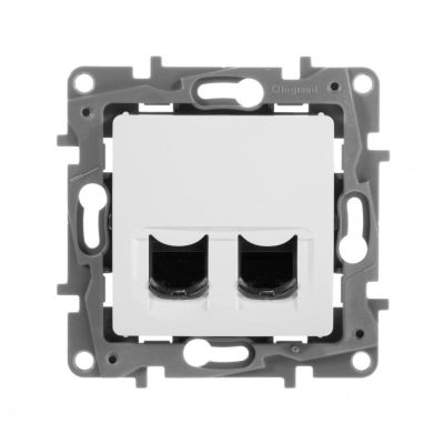  2-  RJ45 + RJ45. . Etika. Legrand 672254
