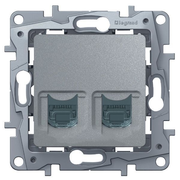   RJ45 + RJ45 . 5 UTP. . Etika. Legrand 672455