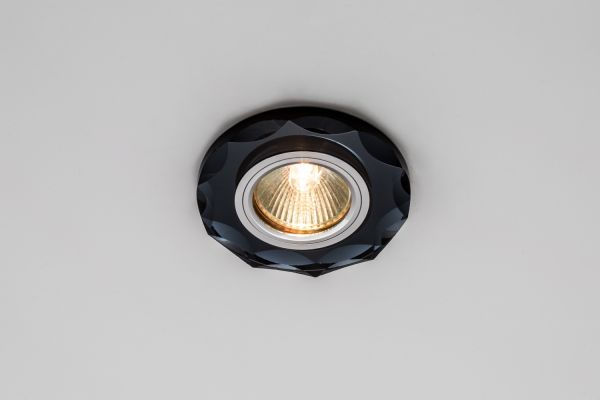   MR-16 CRYSTAL 50 BLACK  MaxLight 