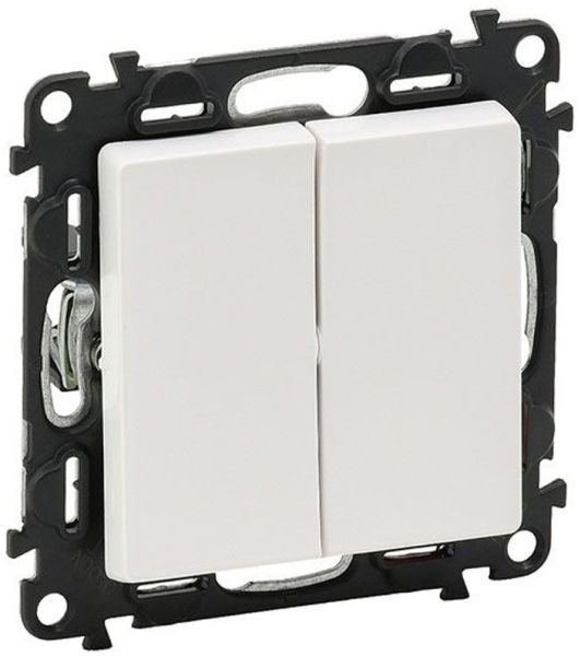 VALENA LIFE Legrand   2-  752408