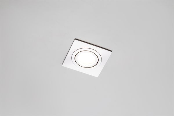   MR-16 CAST 79 Brushed Silver  MaxLight